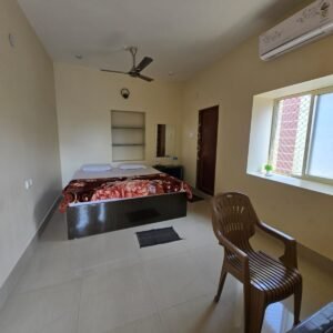 Deluxe double bed ac